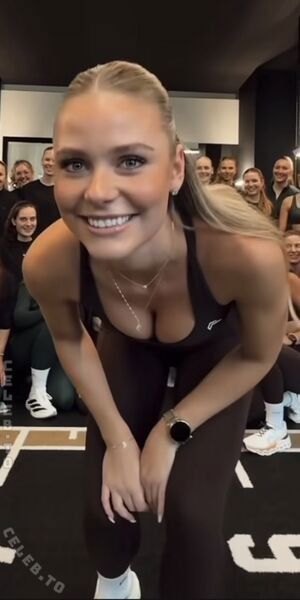 Emilia Bte / Emiliaslifestyle / emilia / emilia.bte / emiliaofficial