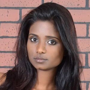 Resha Antony / ellynbabe / ellynxoxxo / reshaantony