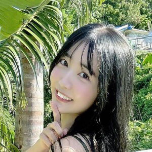 Amau Kisumi / Amau Kisumi 天羽希純 / amaukisumi