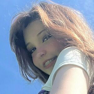 Belle Delphine / belledelphine / bunnybelledelphine / bunnydelphine / missingmiley