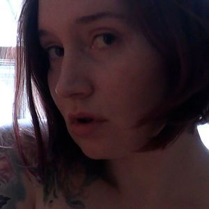 Bettie Bondage / Bettie_Bondage / __bettiebee / the.bettie.bondage