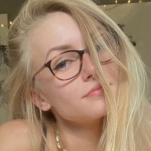 Emmysfeetandsocks / emmyfeetandsocks / emmysfeetandso1 / theluckyguy_efs