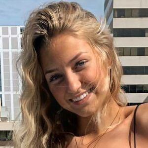 Sydney Thomas / iamsydneythomas / sydneythomasxxx