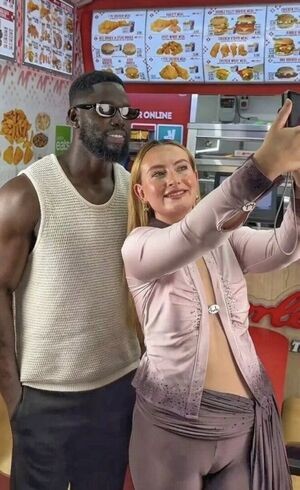 Amelia Dimoldenberg / ameliadimz