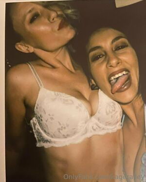 jazzygrape / kagerailey