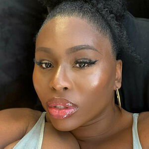 tssexykaylafree / yeahthatschanel