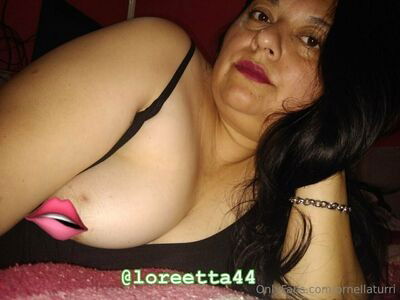 orneeeeeella / ornellaturri