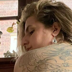 domolition666 / thriftybitch