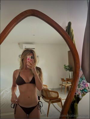 https: / isabellesing / isabellesings