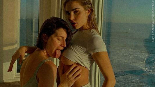 Lauren Bonner / laurenbonnerofficial / laurenybonner