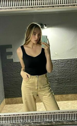 Marie_Peters / Naomi Reyners / naomi_reyners / naomireynders