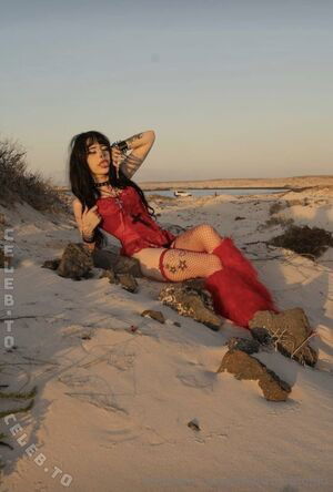 Emowithoutemo / Emowithoutemooo