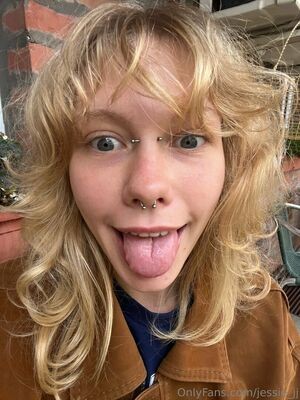 jessie_jj