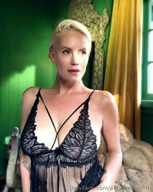 Anne Kukkohovi / annekukkohovi