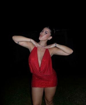 Valentina Legaria / valentinalegaria