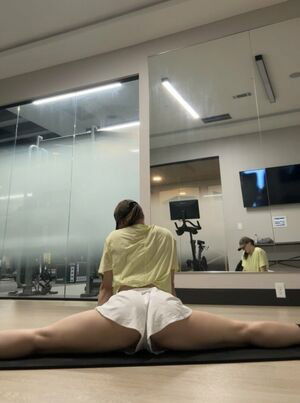 Anna Herbert / Annacfit / Annaherbert22 / annahebert22