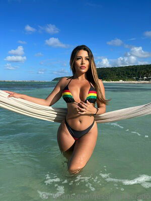 jessicapreciado / jessicapreciadob