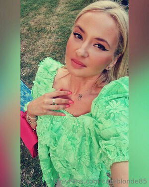 cuteblonde85 / prettydope85