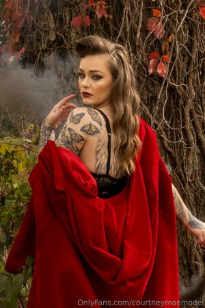 courtney_mae_model