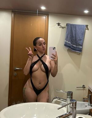 glogirlpao / paolanikolee / paonikolee