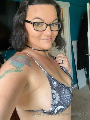 ravenelyse / ravenwifey120