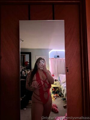 emily_33