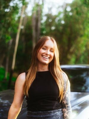 Sonja Reid aka OMGitsfirefoxx