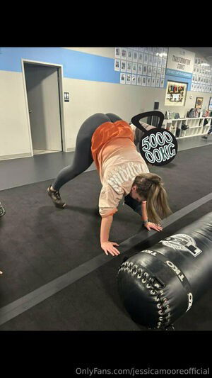 jessicamooreofficial