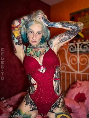 realcherryqueen / therealcherryqueen