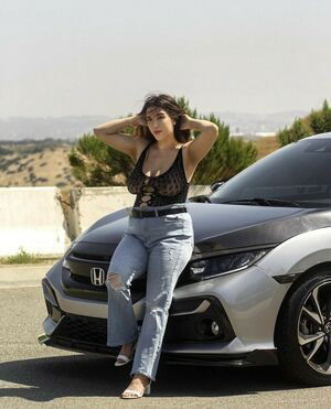 Animetitties619 / thicky619