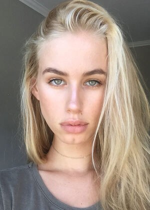 Rachel Kay / iamrachelkay / yes.iamthatgirl