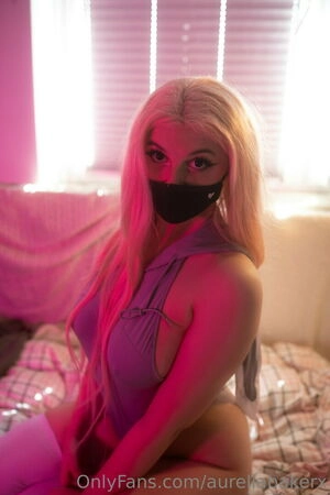 aureliabakerx