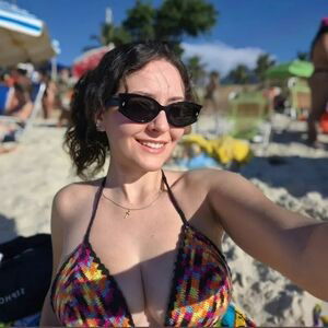 Luiza Velloso / lufelixya