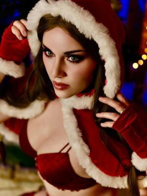 TheDarkestTale / thedakotatyler