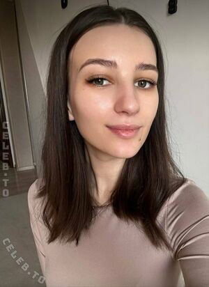 annie_cherry / annie_cherryy / https: / theanniecherry