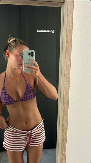 Taya Brooks / tatiibabe / tayabrooks