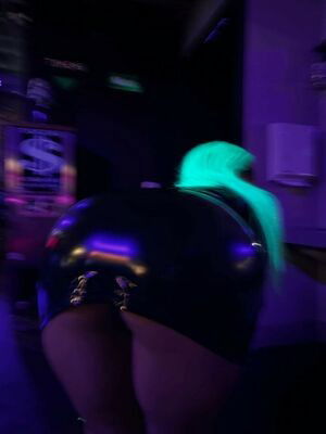 akilla_kitty / all3y_kat / pureflesh