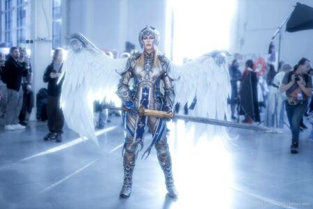 Frau_Haku / Olga Haku / hakutrans