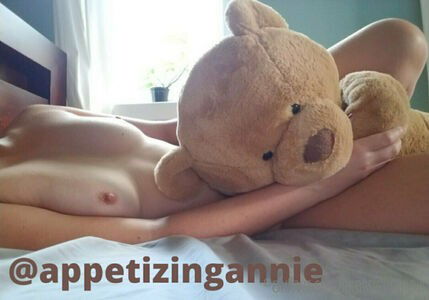 free_gh0sty_ghoul / gh0sty_ghoul