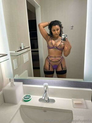 Syenite / songofsyenite