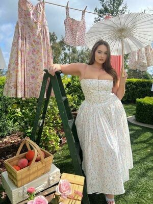 Erin Marley Klay / erinmarleyklay