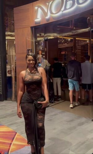 Babeth Lando / lando_alina / yababeth