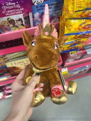 Juniper Rose / LemonadeTarts / falconiereshop / lemonadetartes