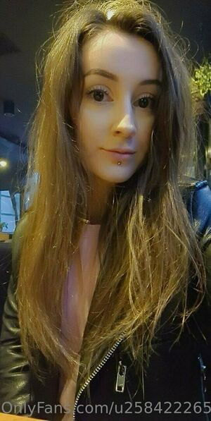 mogulmarie / u258422265