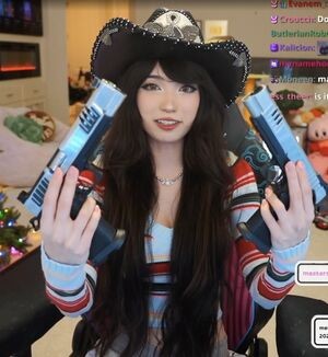 Emiru / Emiru1 / emiru.jpg