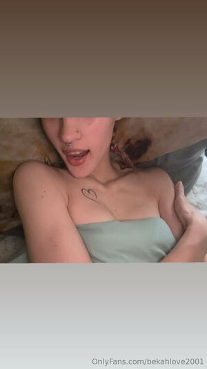 SexyBunny / bekahlove2001 / sexybunnyboo01