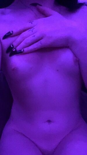 Jessie Greedy / jess_dollxxx / jessie.greedy