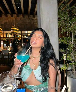 reddotbitch / savpillai