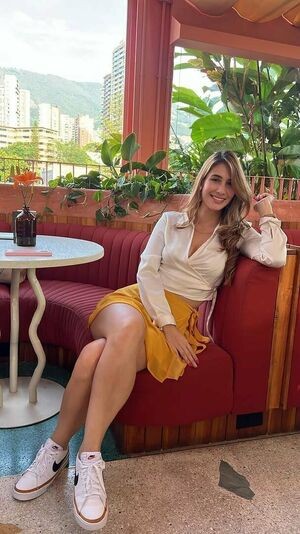 Andrea Duque Hotwife / andrea_duque_life
