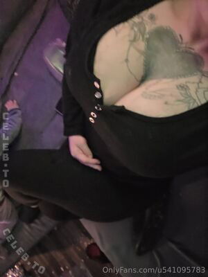 Michi Rohming / michiizickee / u541095783